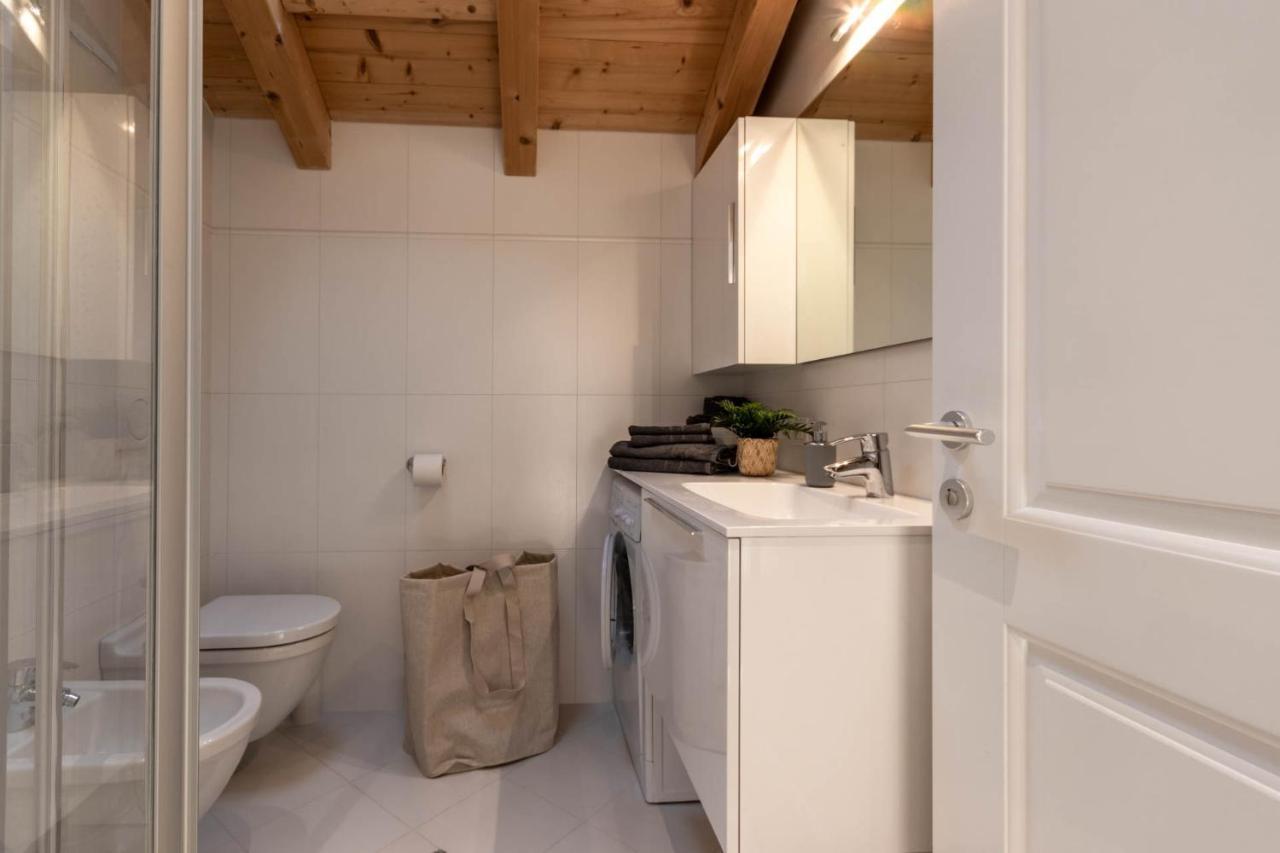 Apartament Casa Flora Dobbiaco Zewnętrze zdjęcie
